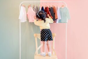 how to choose baby dresses