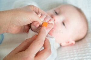 How to cut baby nails